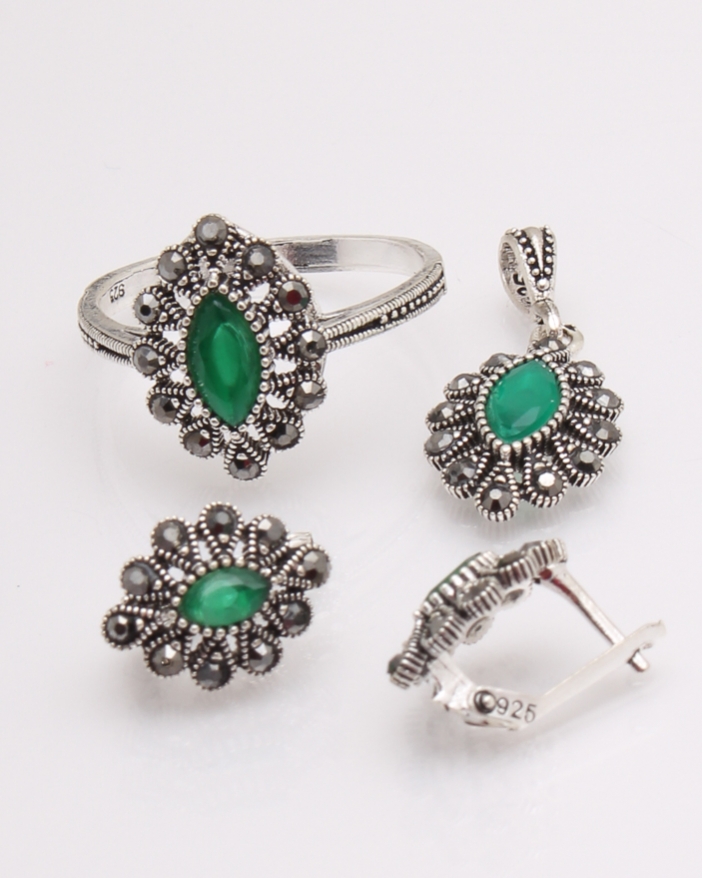 Set argint cu marcasite si piatra verde cod 3-29662, gr7.2