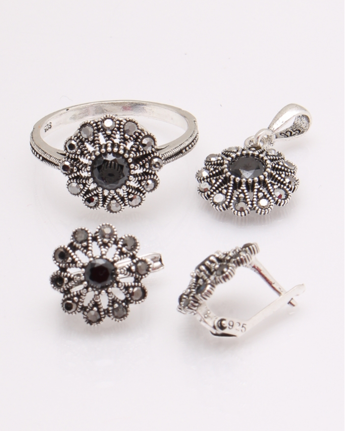 Set argint cu piatra neagra si marcasite cod 3-29713, gr6.7