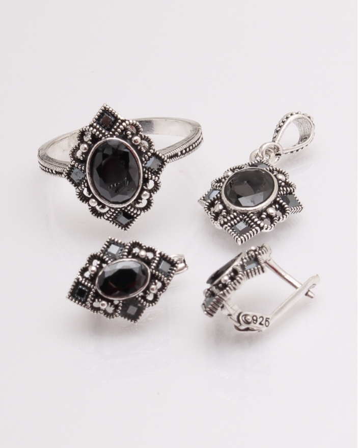 Set argint cu piatra neagra si marcasite cod 3-29715, gr7.3