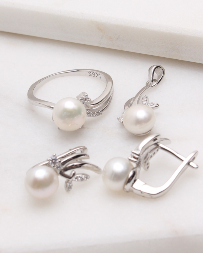 Set argint cu perle cod 3-48706, gr6.7